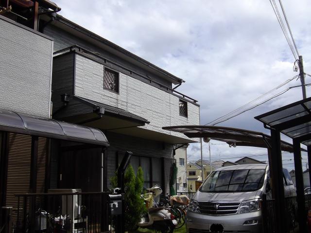 松原市一津屋　リブウェルリフォーム　外壁塗装 水性 ひび割れ 松原市一津屋